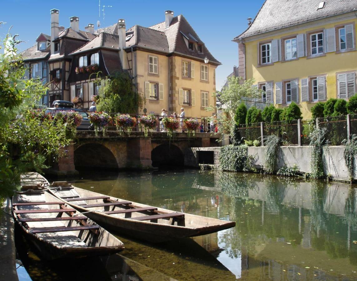 Residences Du Theatre Colmar Esterno foto